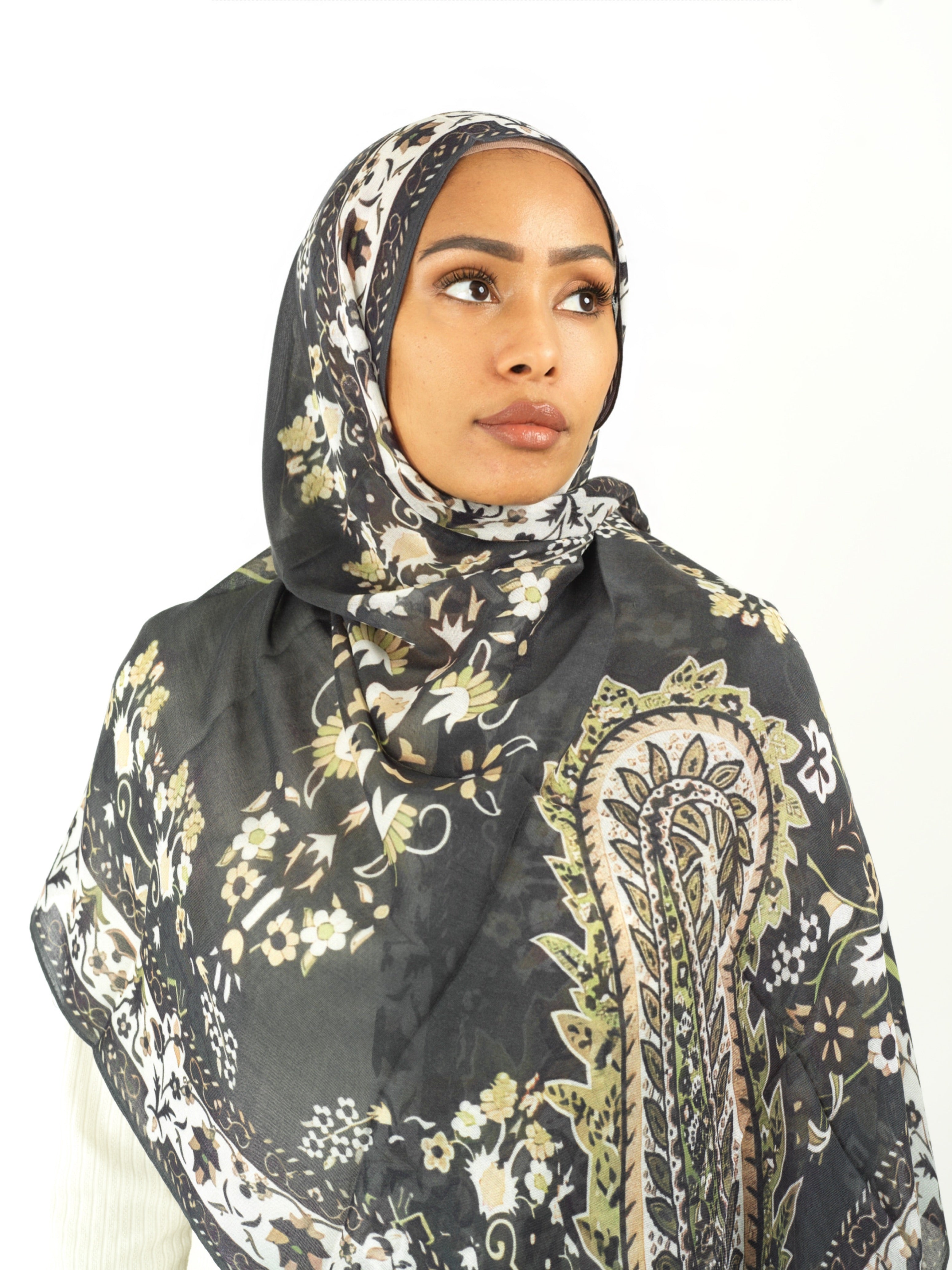 Paisley art modal print hijab Kabayare