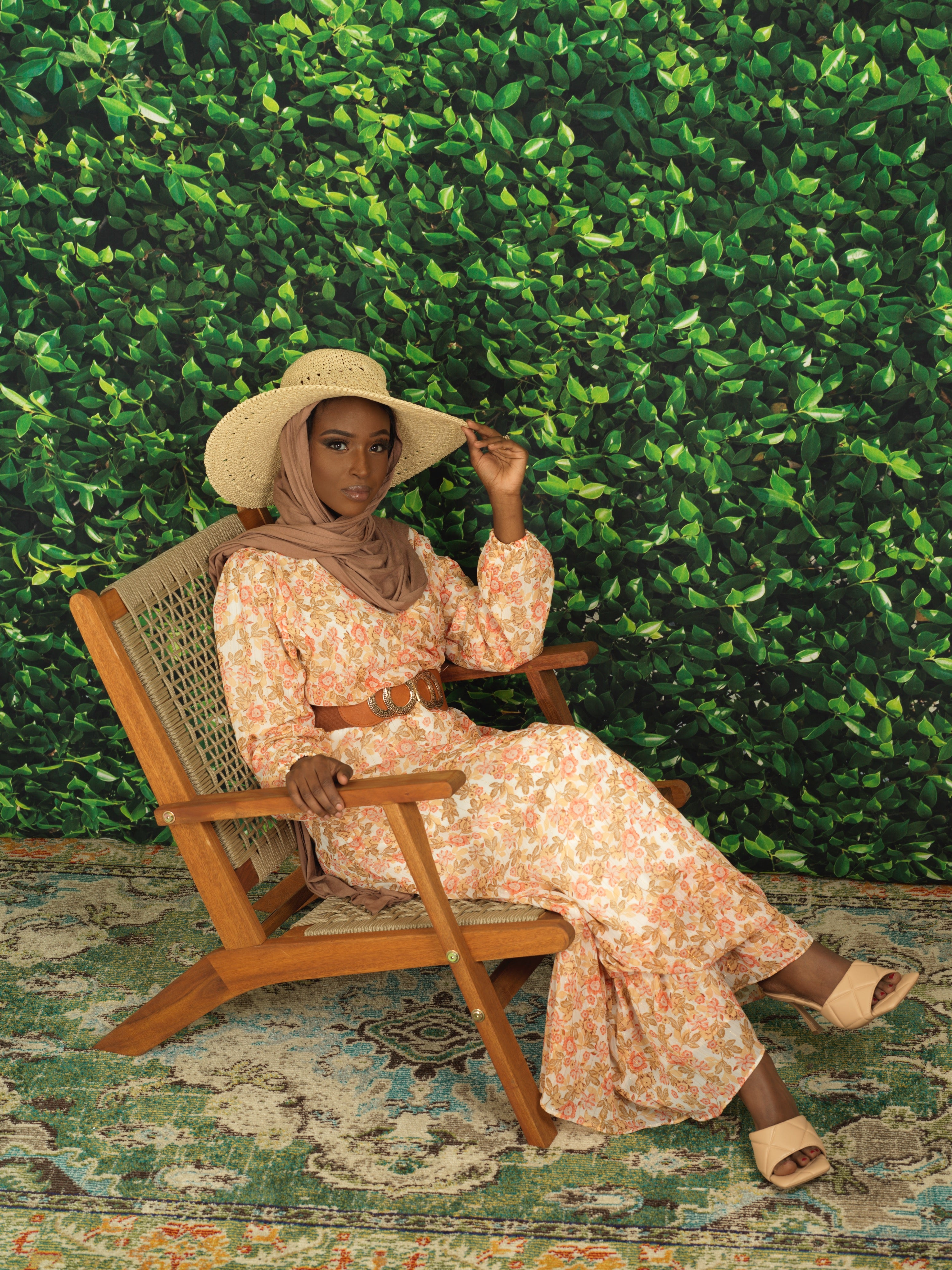 Pastel Floral with hint of gold Petite maxi dress Kabayare
