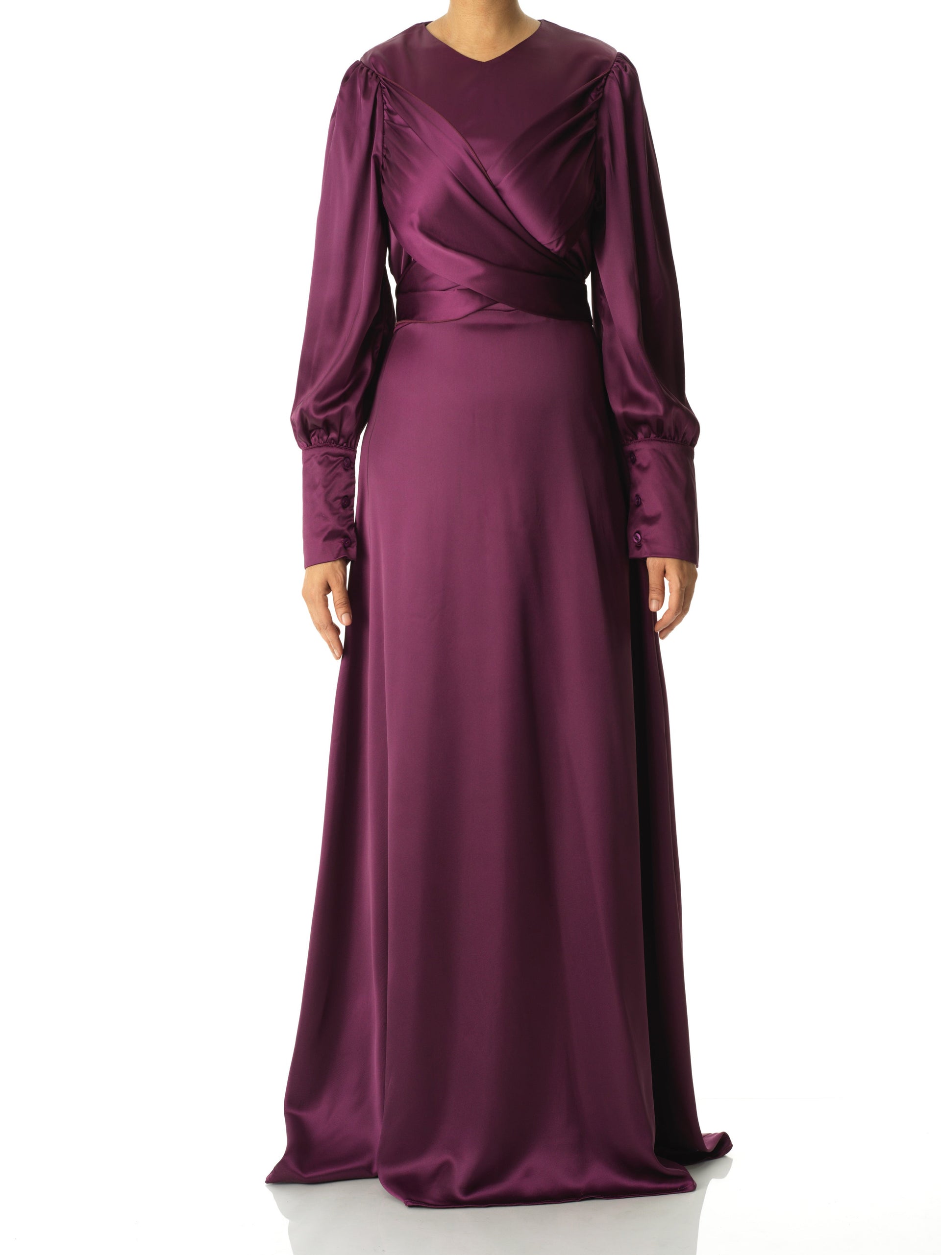 Sleek and classy satin maxi dress | Abaya Sleek and classy satin maxi dress | Abaya