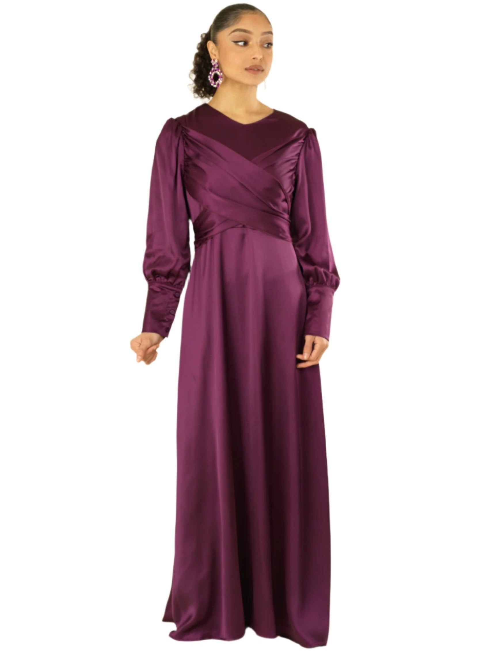 Sleek and classy satin maxi dress Kabayare