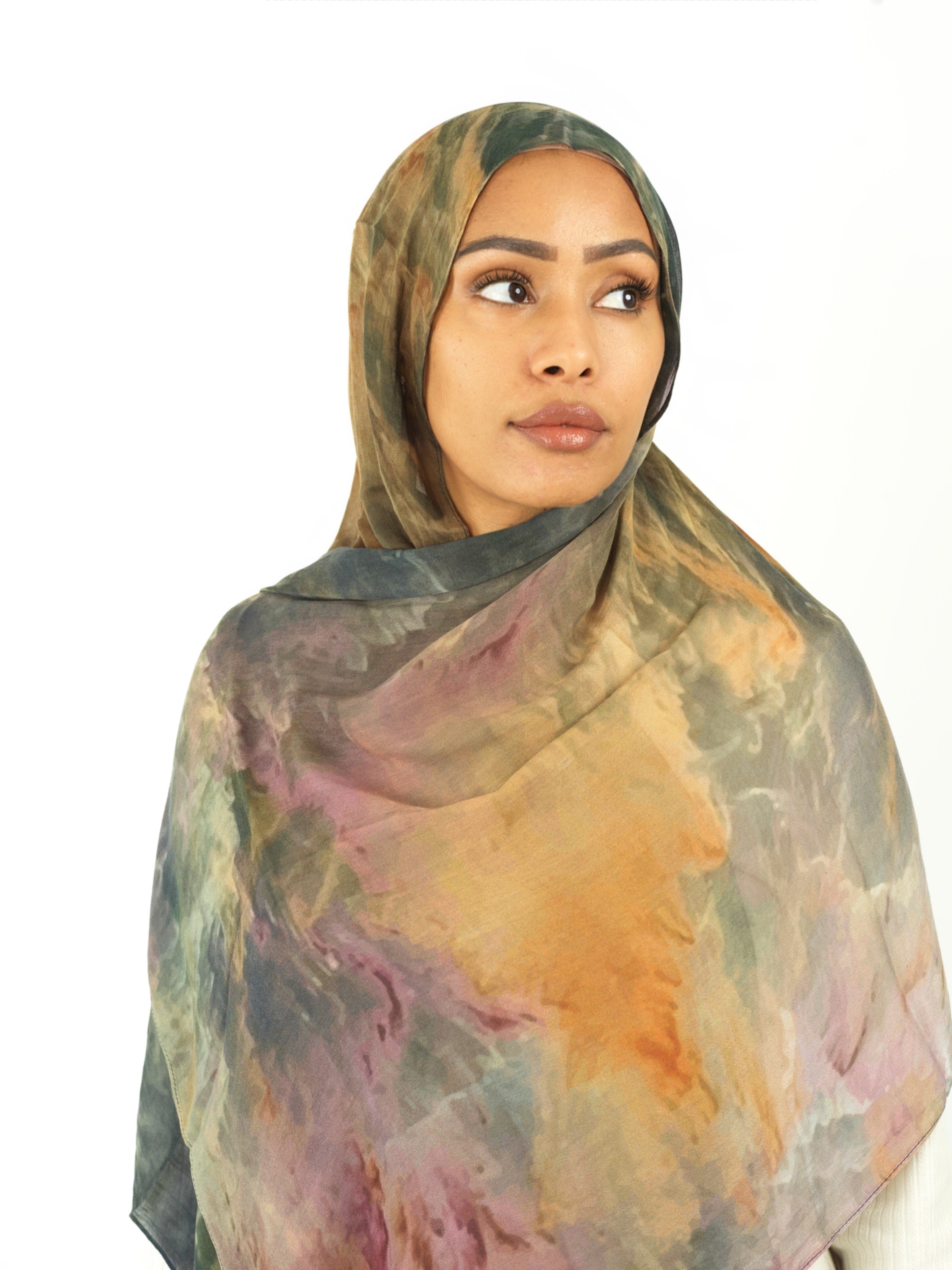 Volcano wave art modal print hijab Kabayare