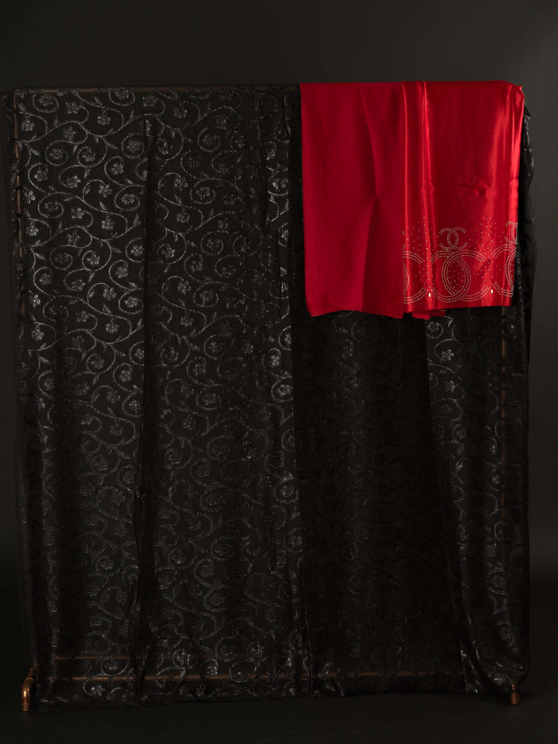 Black and Red Sharaax Dirac KF