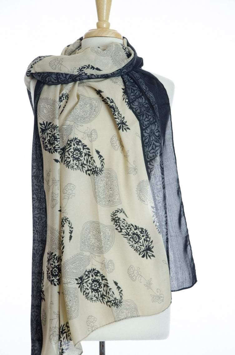 Black Paisley Print Scarf Kabayare