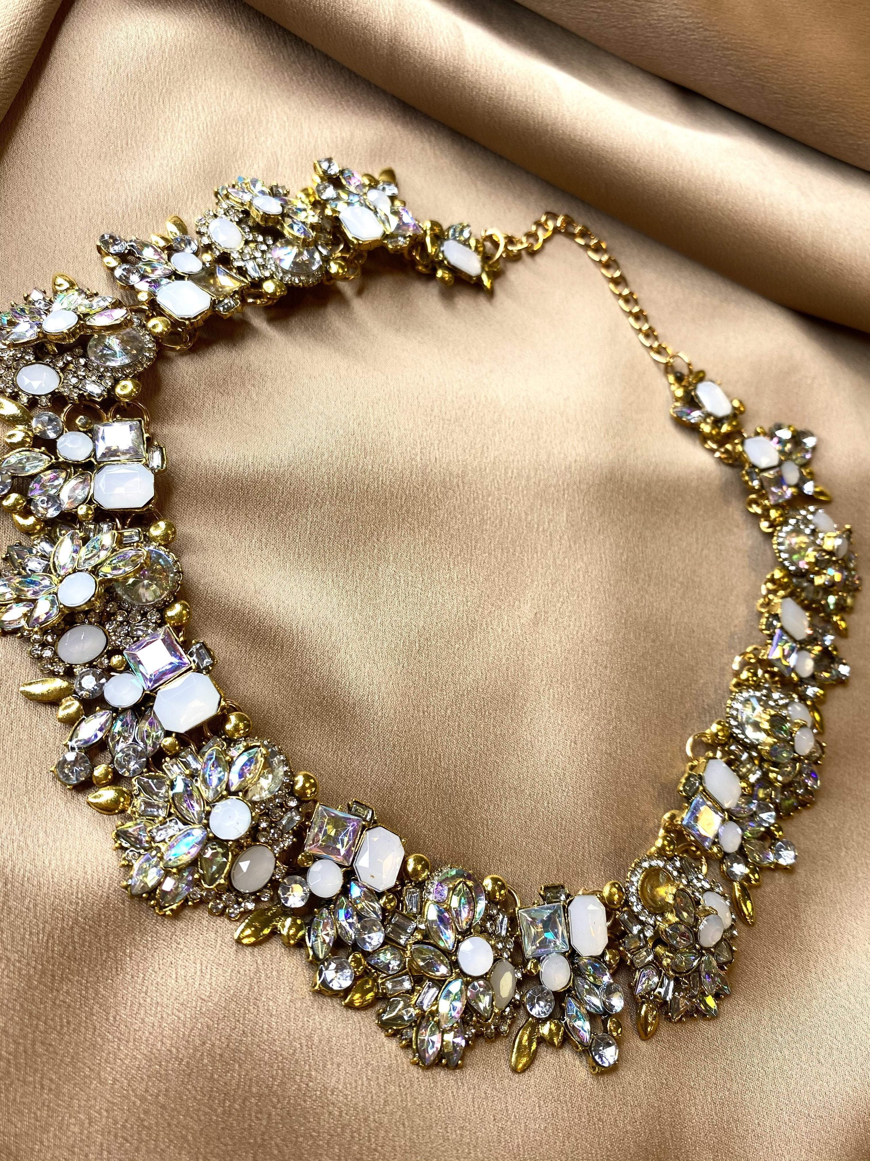 Crystal love Statement Necklace Kabayare