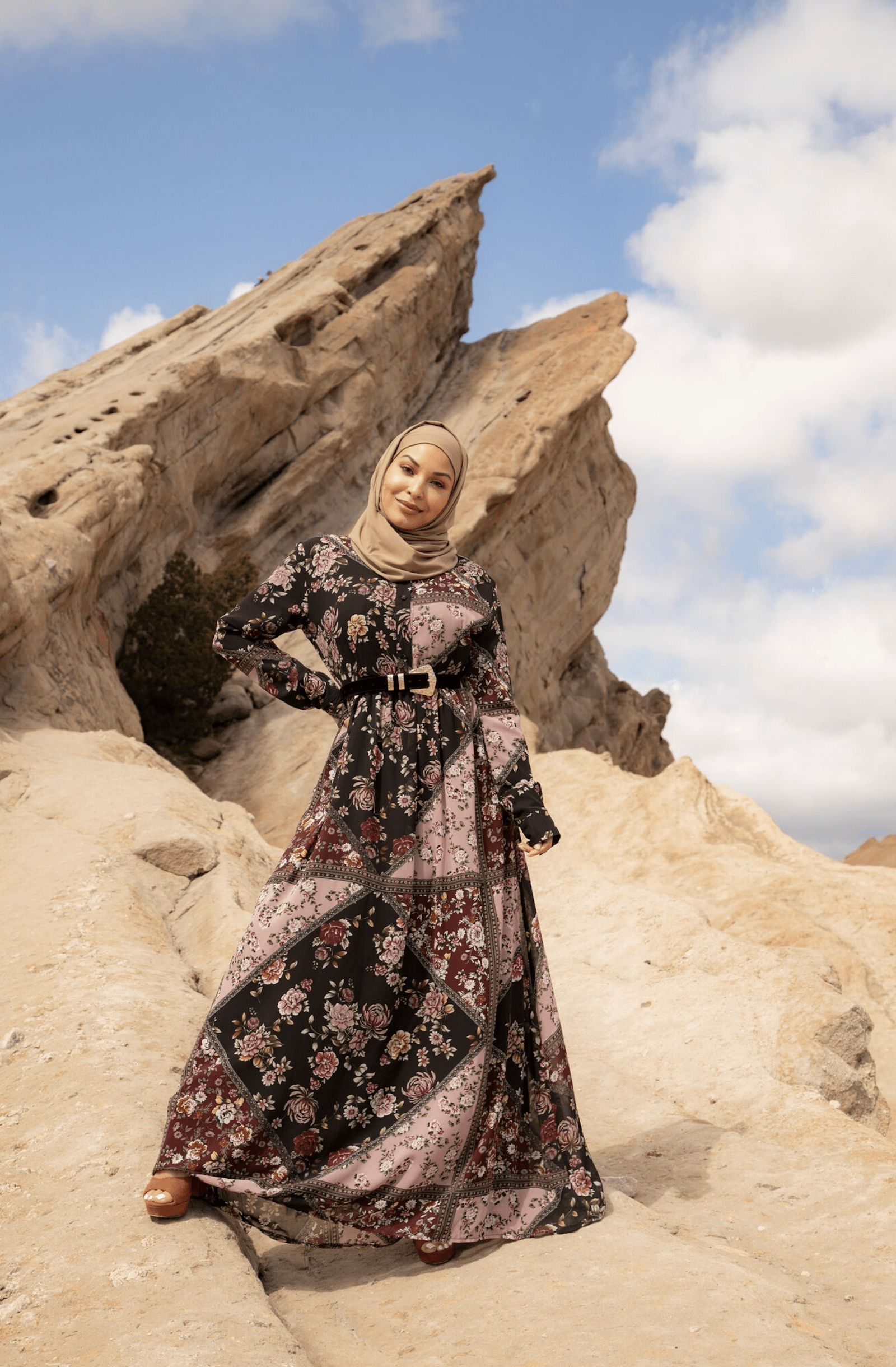 EVER ENCHANTING MAXI DRESS Kabayare