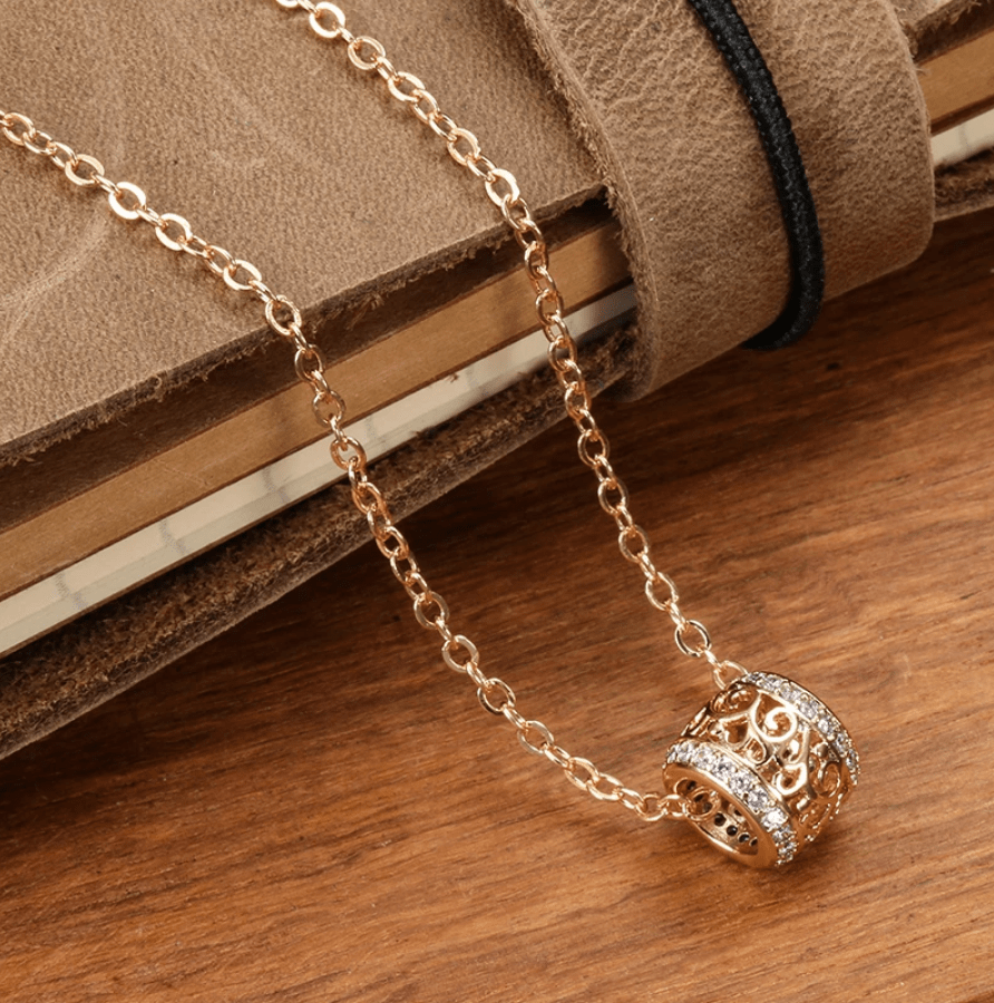 Henna Statement Necklace Kabayare