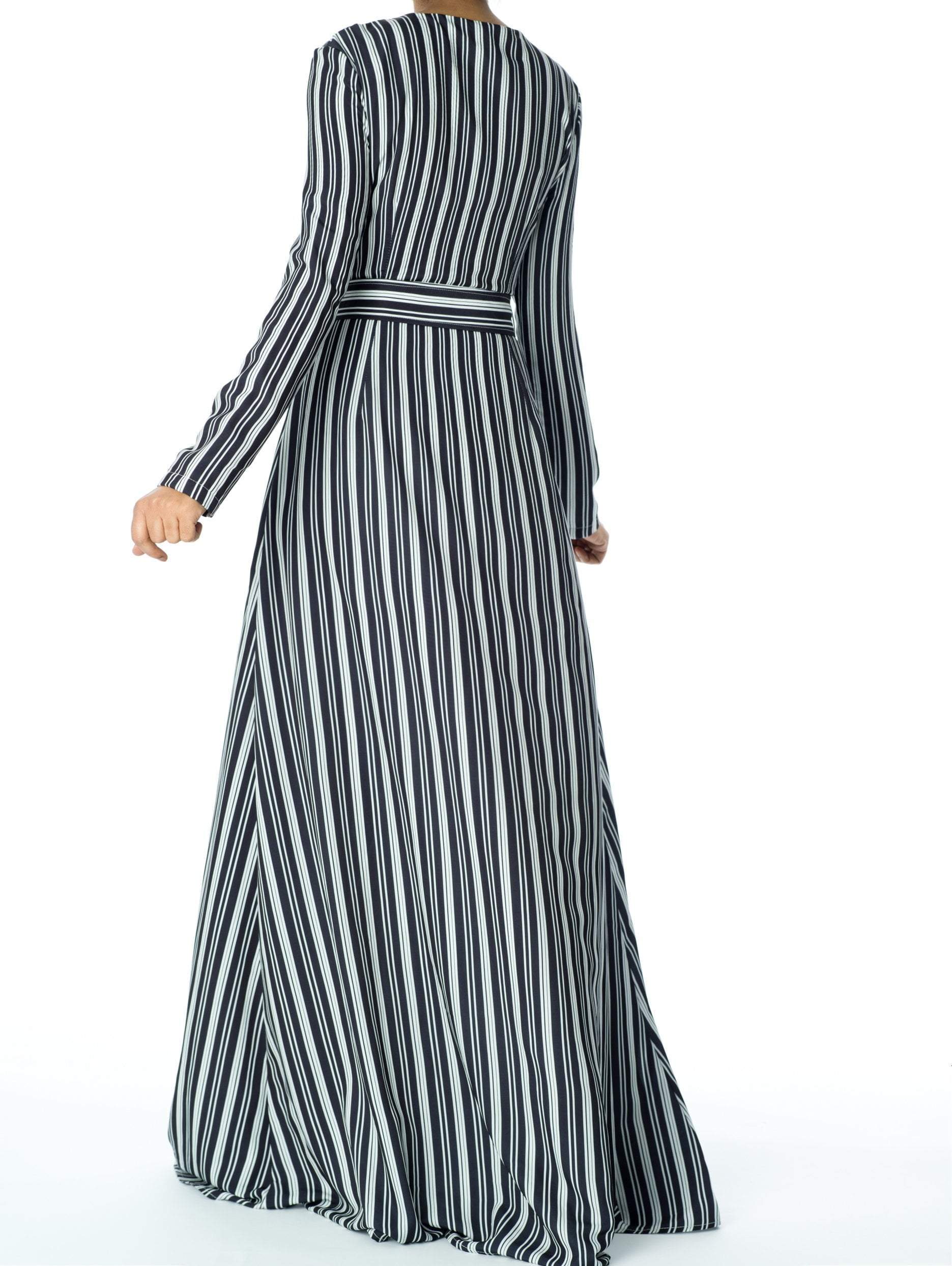 Impressive stripped maxi dress