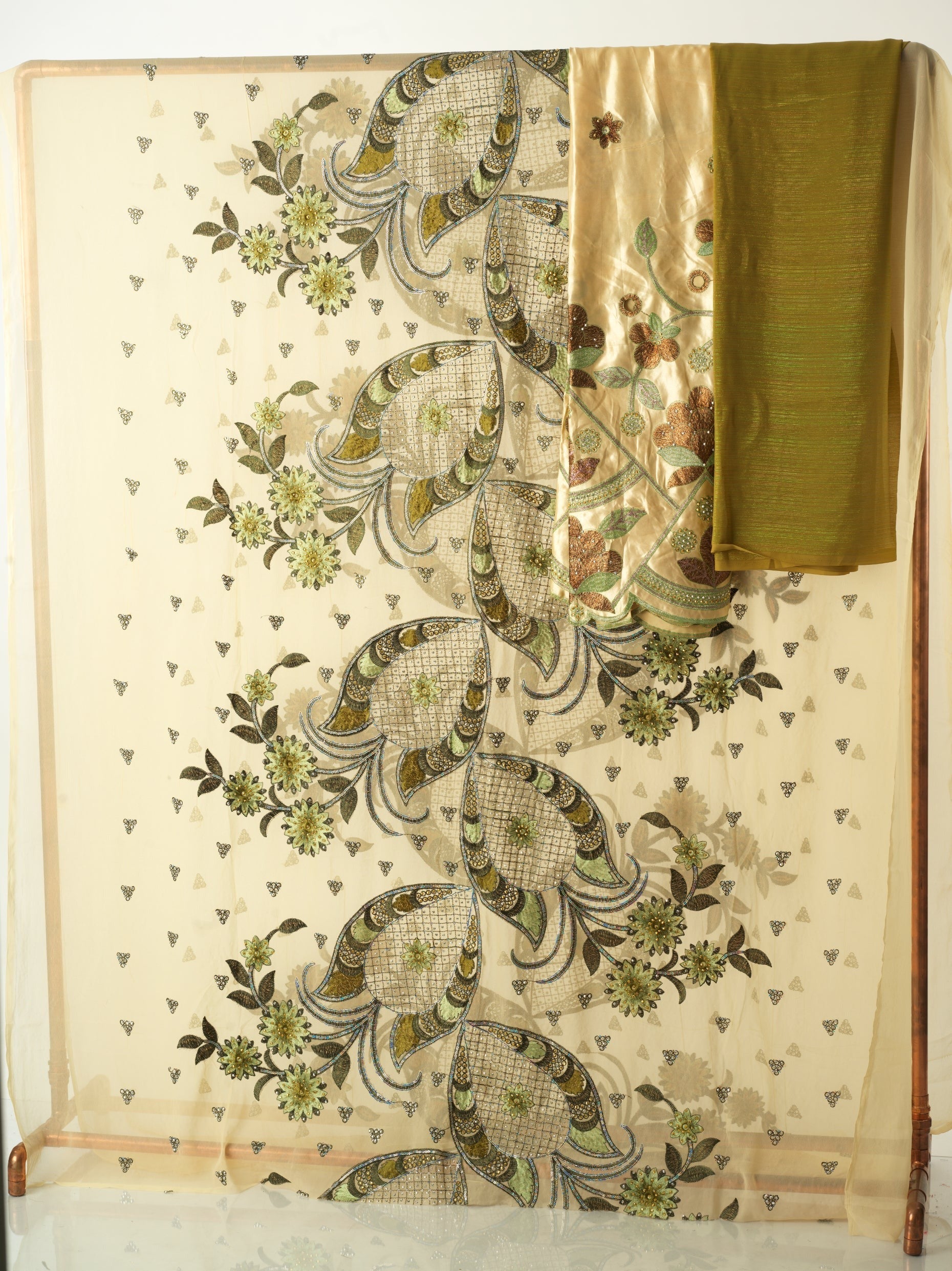 Pretty Olive saree Dirac set Kabayare