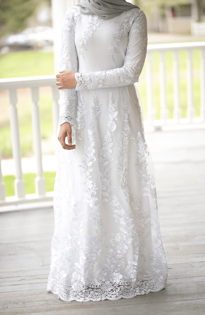 Snow-White Embroidered Princess Gown Kabayare