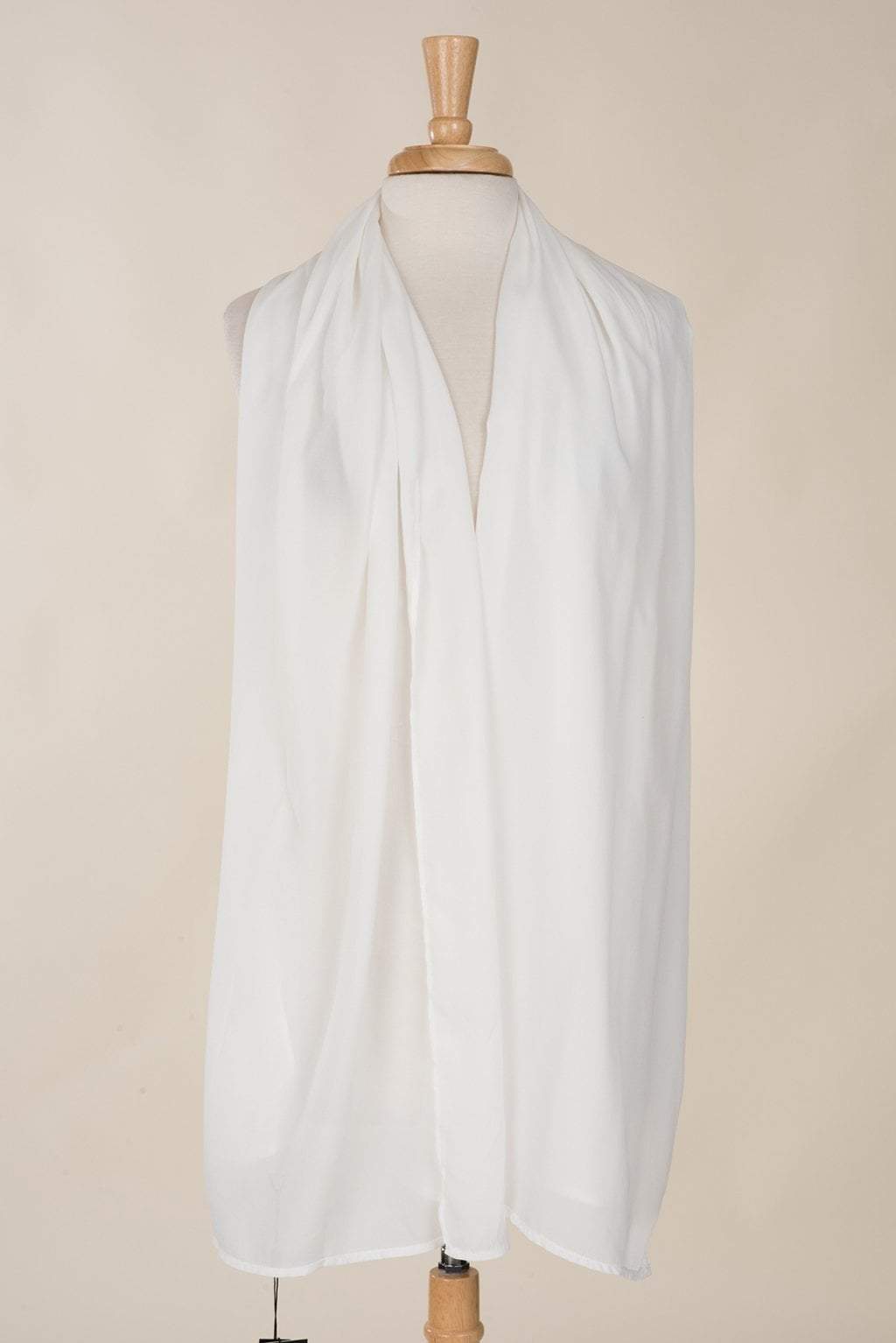 White Signature Crepe Hijab Kabayare